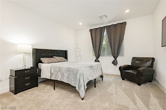 10135 Carmine Clay Drive, Las Vegas, NV 89143