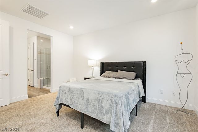 10135 Carmine Clay Drive, Las Vegas, NV 89143