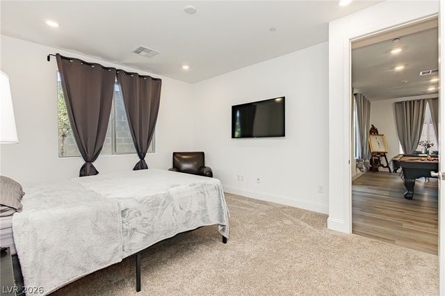 10135 Carmine Clay Drive, Las Vegas, NV 89143