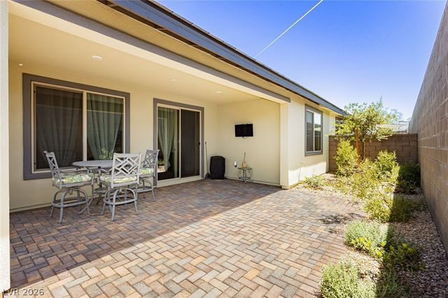 10135 Carmine Clay Drive, Las Vegas, NV 89143