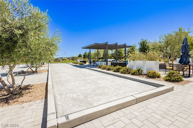 10135 Carmine Clay Drive, Las Vegas, NV 89143