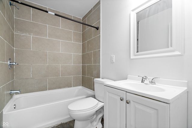 541 Dayton Avenue, Indianapolis, IN 46203