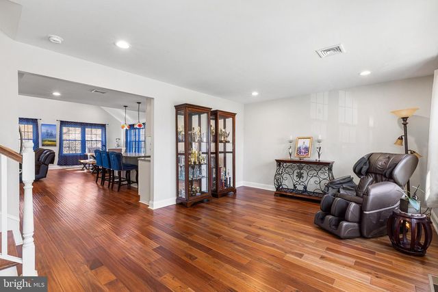 1427 BERWYN PAOLI RD, Paoli, PA 19301