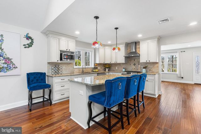 1427 BERWYN PAOLI RD, Paoli, PA 19301