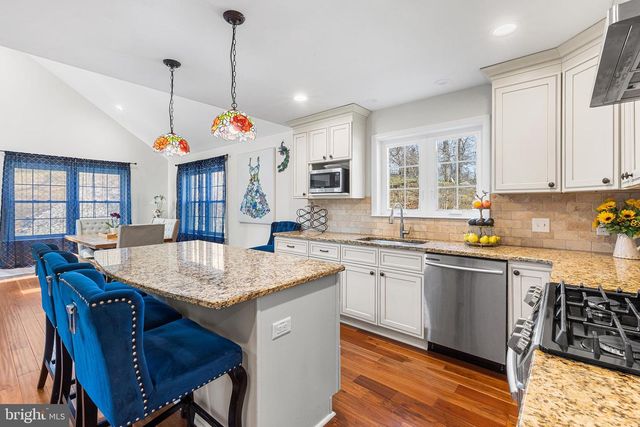 1427 BERWYN PAOLI RD, Paoli, PA 19301