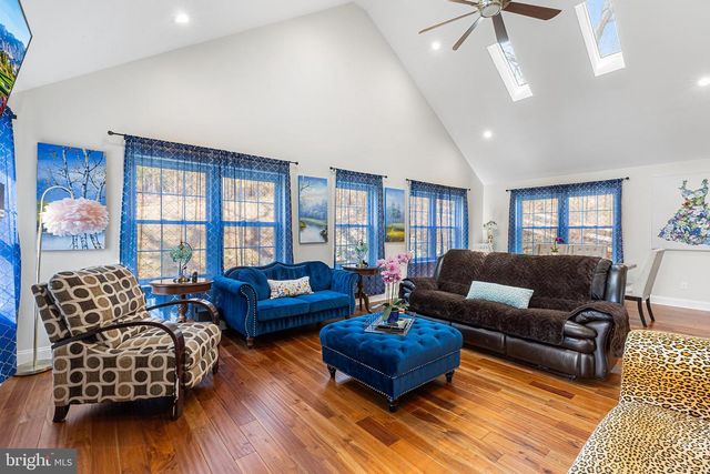 1427 BERWYN PAOLI RD, Paoli, PA 19301