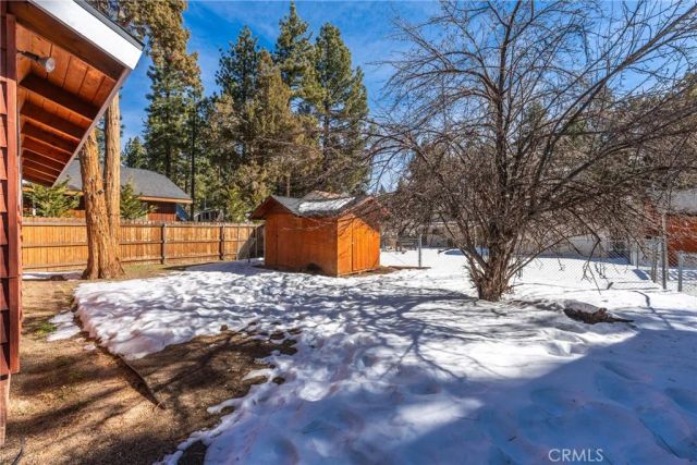 904 Michael Ave, Big Bear City, CA 92314
