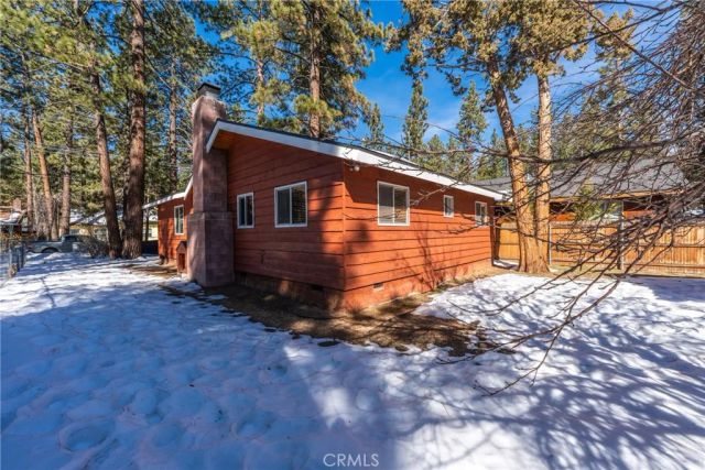 904 Michael Ave, Big Bear City, CA 92314