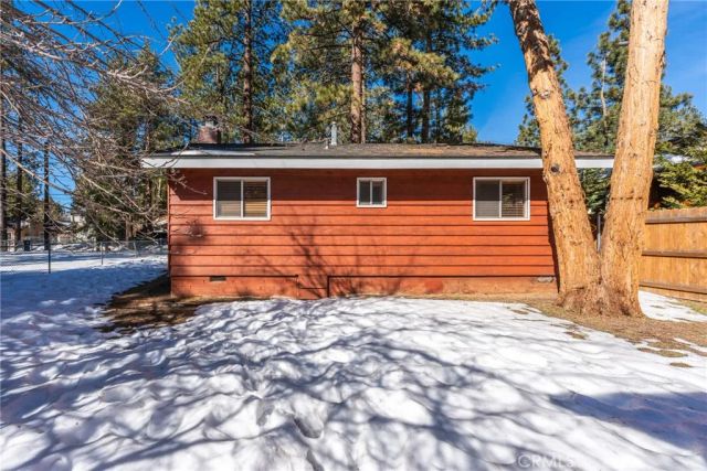 904 Michael Ave, Big Bear City, CA 92314