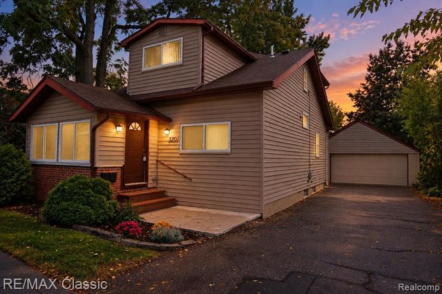 320 S Rochester Road, Clawson, MI 48017