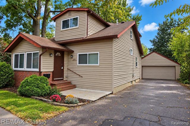 320 S Rochester Road, Clawson, MI 48017