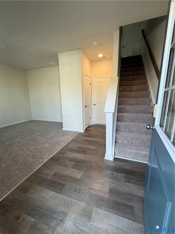4184 Park Trail Dr, Henrico, VA 23223