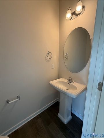4184 Park Trail Dr, Henrico, VA 23223