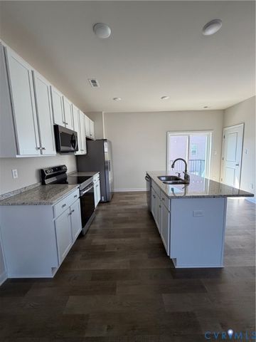 4184 Park Trail Dr, Henrico, VA 23223