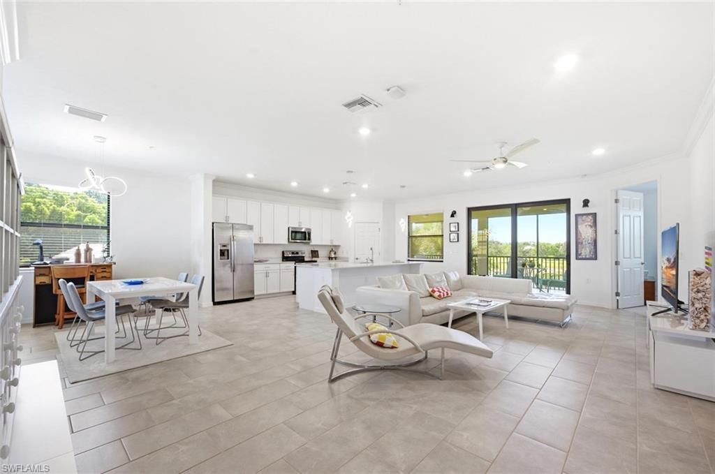 2352 Anguilla DR 201, NAPLES, FL 34120 — photo 3
