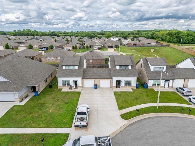 1664 Comice Drive, Newcastle, OK 73065