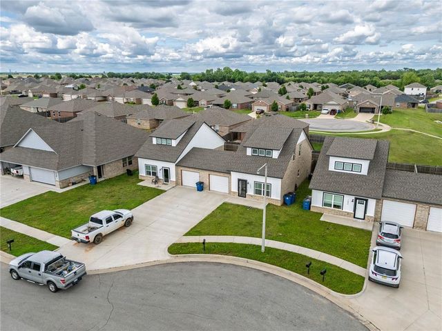 1664 Comice Drive, Newcastle, OK 73065