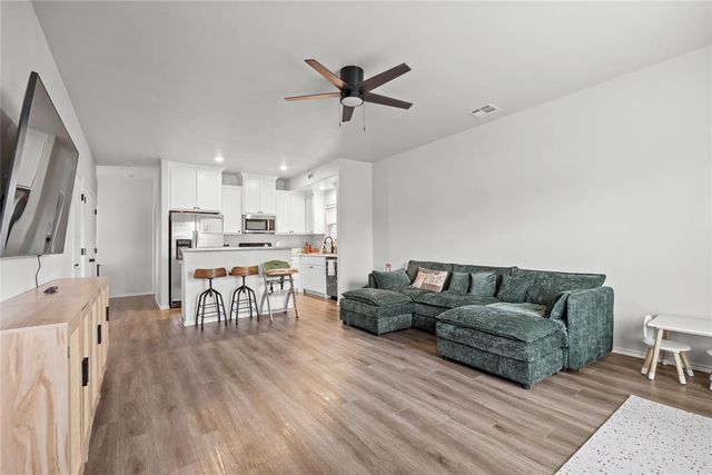 1664 Comice Drive, Newcastle, OK 73065