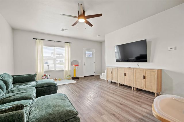 1664 Comice Drive, Newcastle, OK 73065