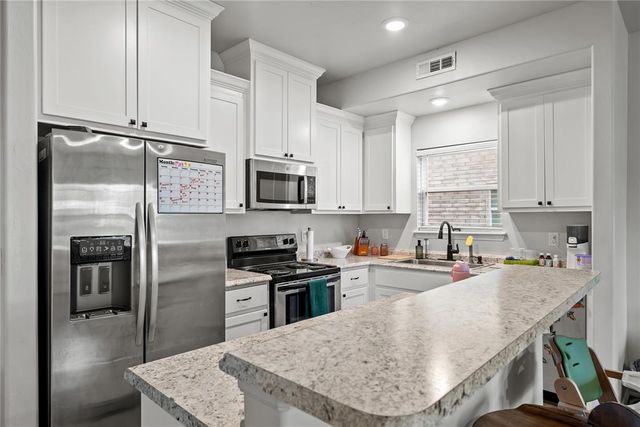 1664 Comice Drive, Newcastle, OK 73065