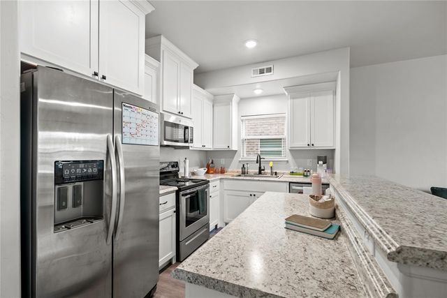 1664 Comice Drive, Newcastle, OK 73065