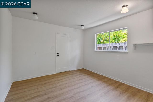 17786 Parker Rd, Castro Valley, CA 94546