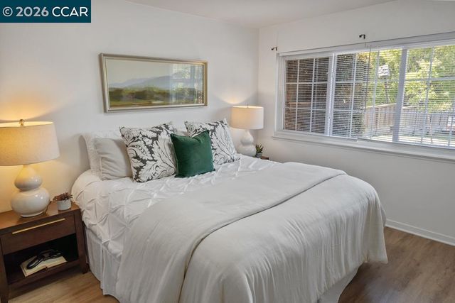 17786 Parker Rd, Castro Valley, CA 94546