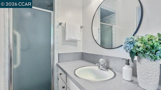 17786 Parker Rd, Castro Valley, CA 94546