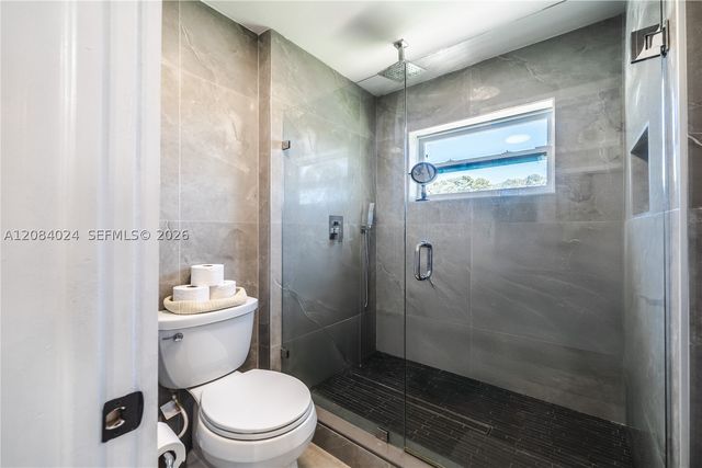 1301 Funston St, Hollywood, FL 33019
