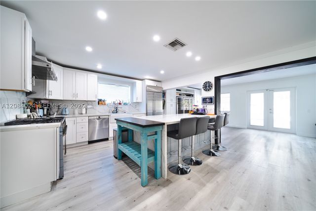 1301 Funston St, Hollywood, FL 33019