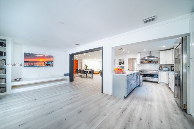 1301 Funston St, Hollywood, FL 33019
