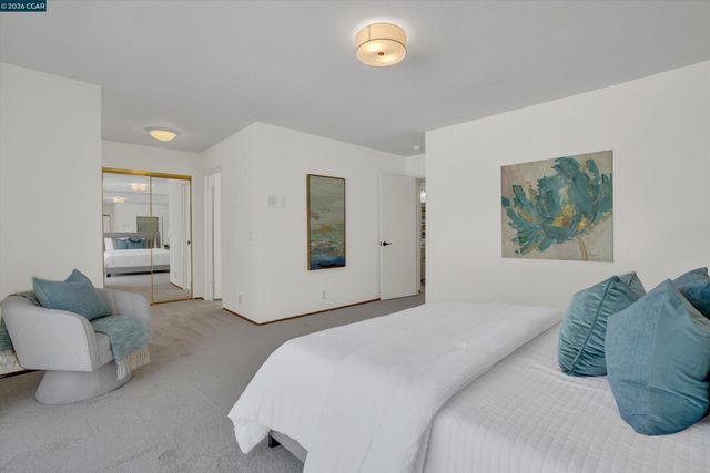 2975 Graymont Ct, Concord, CA 94518
