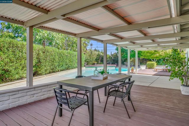 2975 Graymont Ct, Concord, CA 94518
