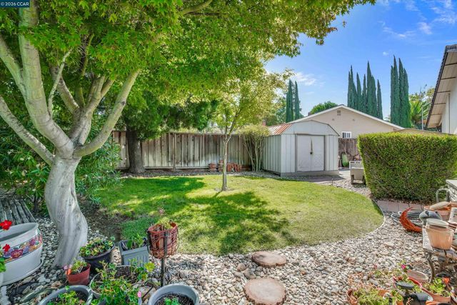 2975 Graymont Ct, Concord, CA 94518