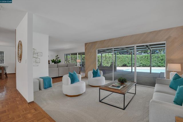 2975 Graymont Ct, Concord, CA 94518