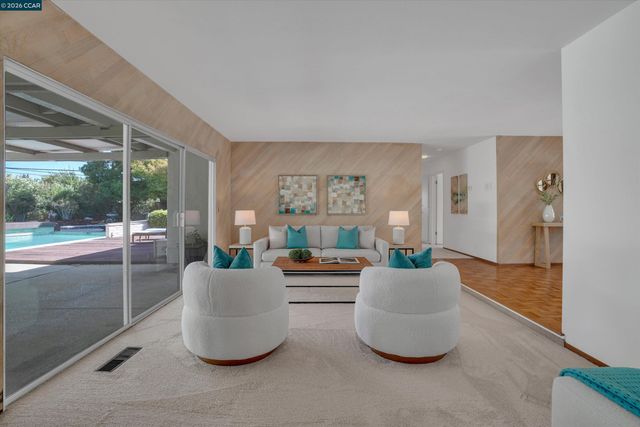 2975 Graymont Ct, Concord, CA 94518