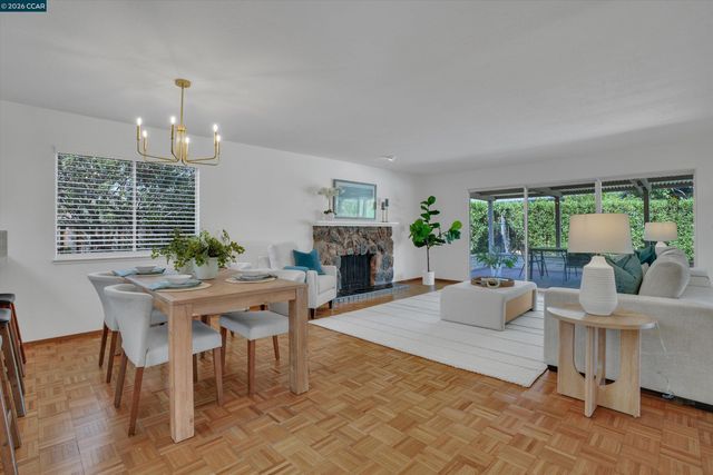 2975 Graymont Ct, Concord, CA 94518