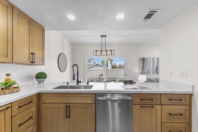 7902 Tinaja Lane, San Diego, CA 92139
