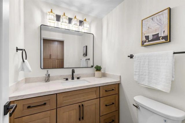7902 Tinaja Lane, San Diego, CA 92139