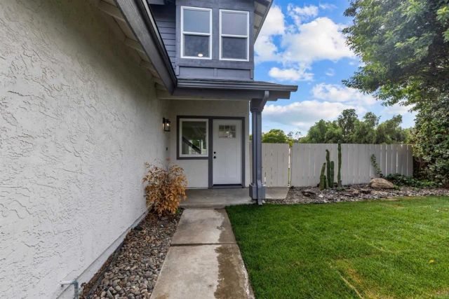 7902 Tinaja Lane, San Diego, CA 92139