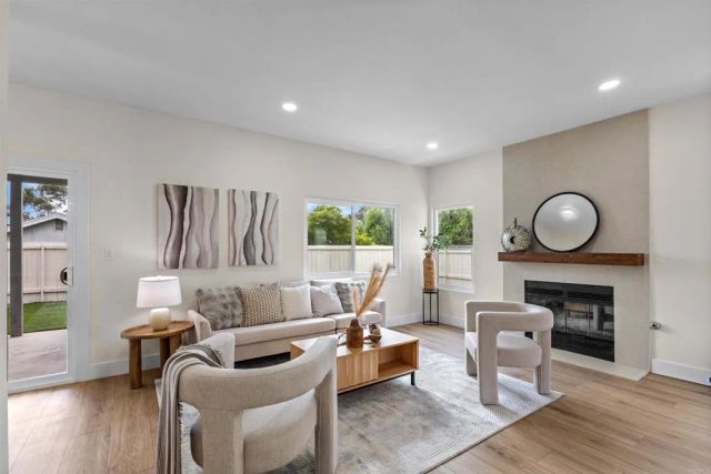 7902 Tinaja Lane, San Diego, CA 92139