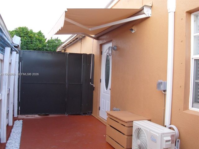 50 E 43rd St 0, Hialeah, FL 33013