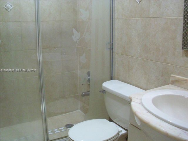 50 E 43rd St 0, Hialeah, FL 33013