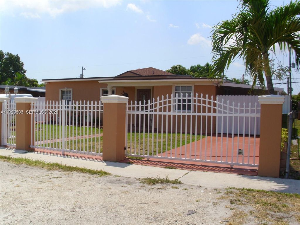 50 E 43rd St 0, Hialeah, FL 33013