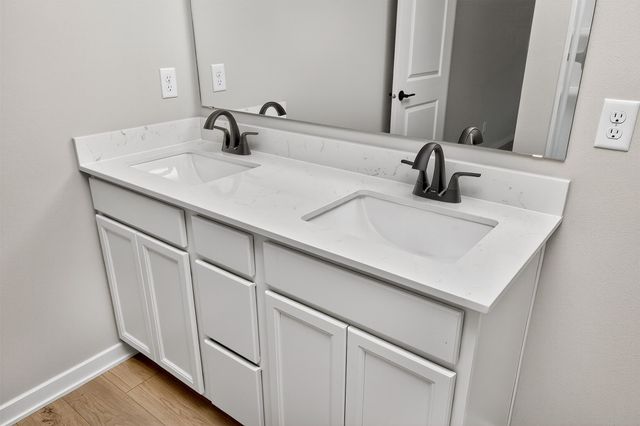 4411 NE 7th Street, Ankeny, IA 50021