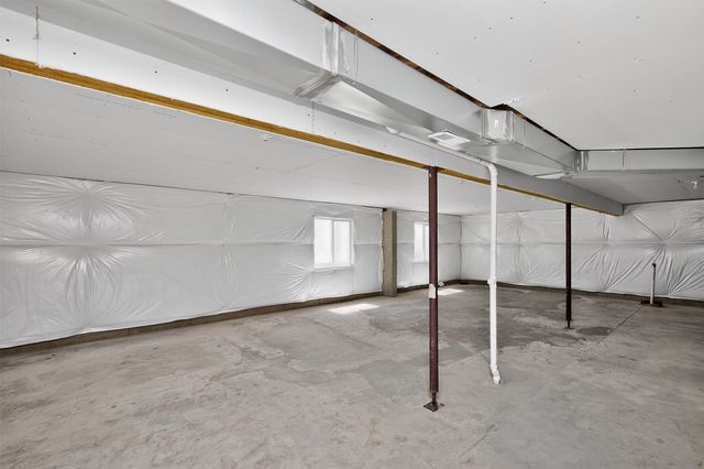 4411 NE 7th Street, Ankeny, IA 50021