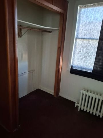 864 E 87th Place, Chicago, IL 60619