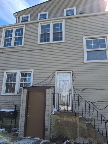 864 E 87th Place, Chicago, IL 60619