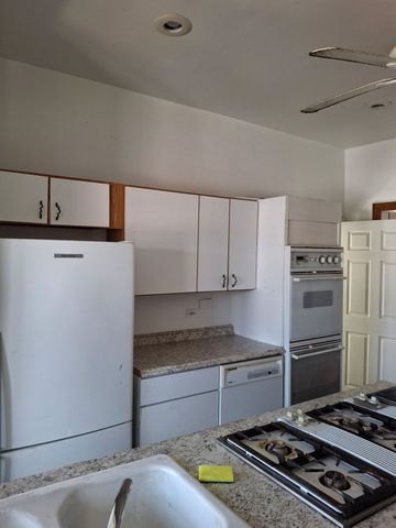 864 E 87th Place, Chicago, IL 60619