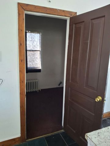864 E 87th Place, Chicago, IL 60619